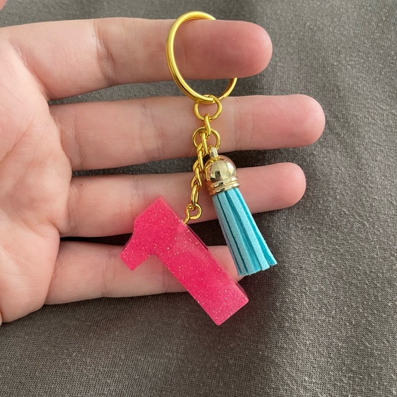 Handmade Number "1" Keychain - Picture 2 of 6